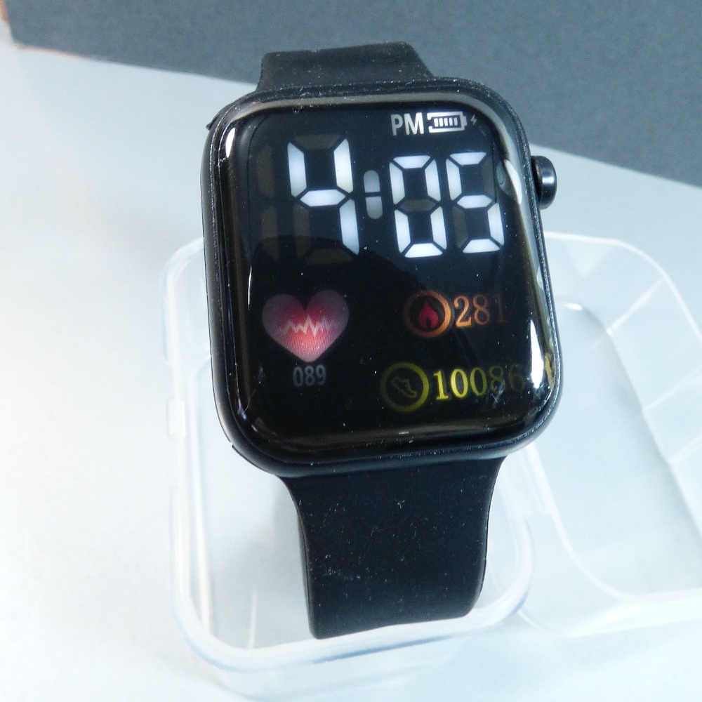 Led Fitness Tracker Watch Heart Rate Steps water resistant 30m Large screen NEW